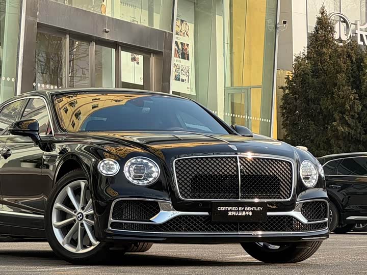 Фото 6 - Bentley Flying Spur