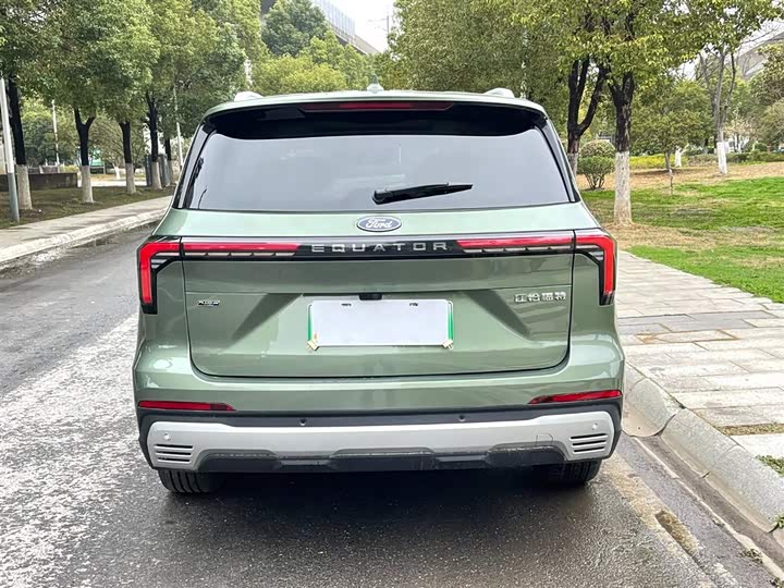 Фото 6 - Ford Equator Hybrid