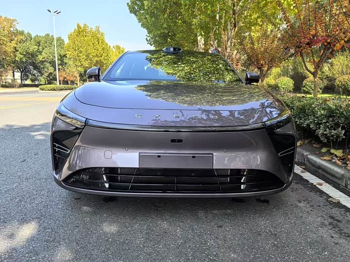 Фото 2 - Exeed Sterra ES