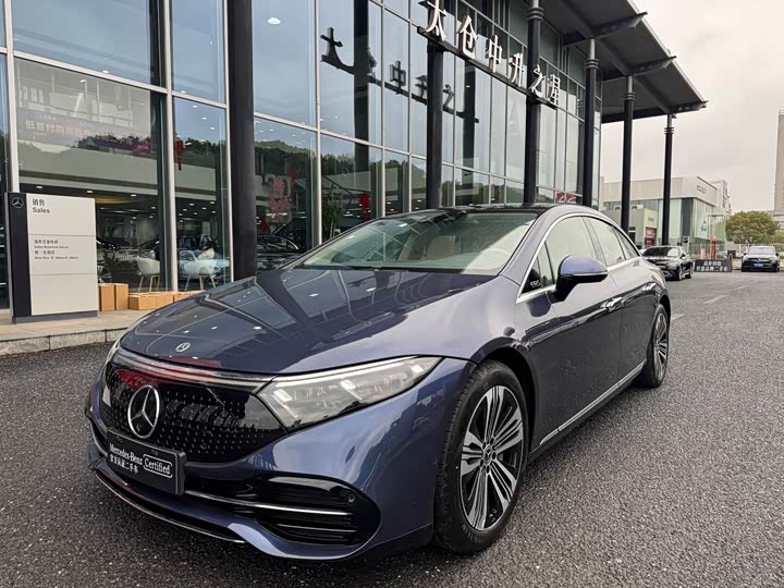 Фото 1 - Mercedes-Benz EQS