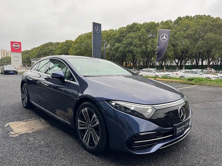 Фото 3 - Mercedes-Benz EQS