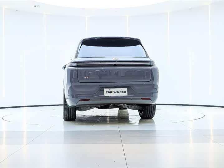 Фото 6 - LiXiang L8