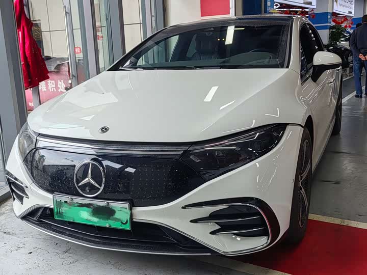 Фото 1 - Mercedes-Benz EQS