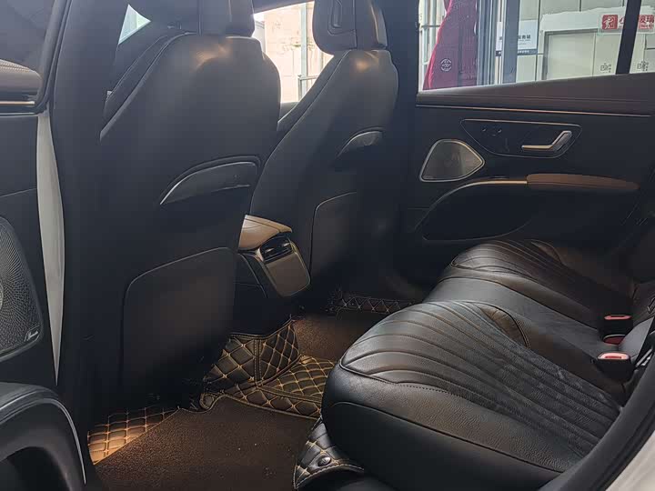 Фото 5 - Mercedes-Benz EQS