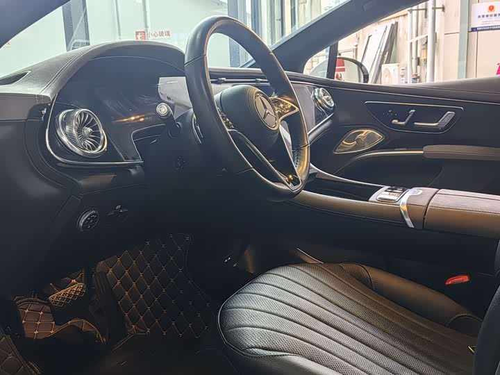 Фото 7 - Mercedes-Benz EQS