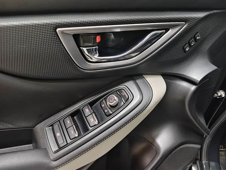 Фото 7 - Subaru Forester