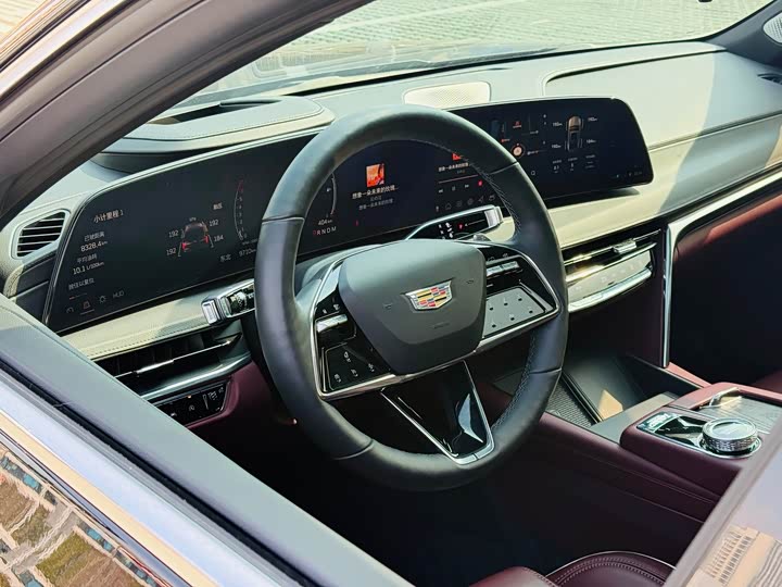 Фото 5 - Cadillac CT6