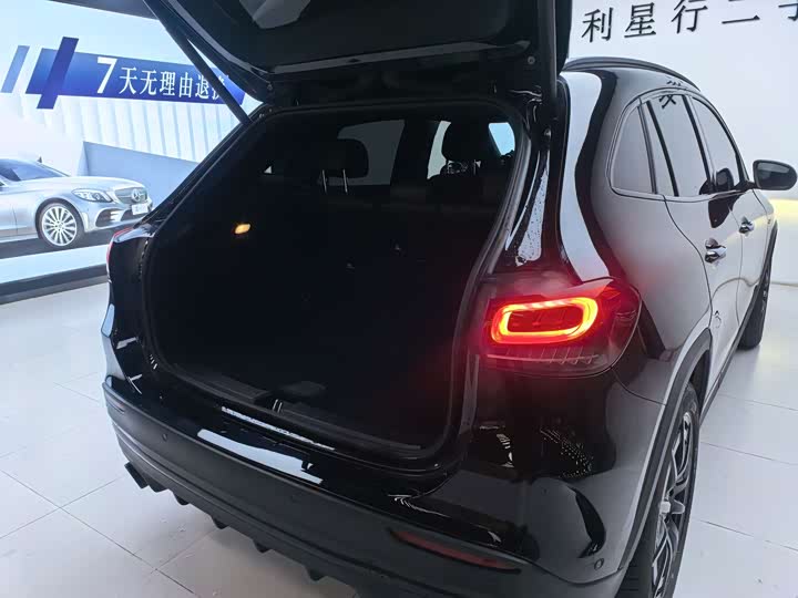 Photo 8 - Mercedes-Benz GLA-Class AMG