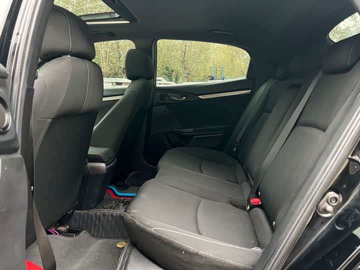 Фото 7 - Honda Civic