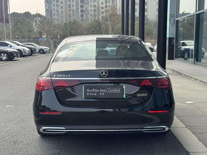 Фото 8 - Mercedes-Benz E-Class Hybrid
