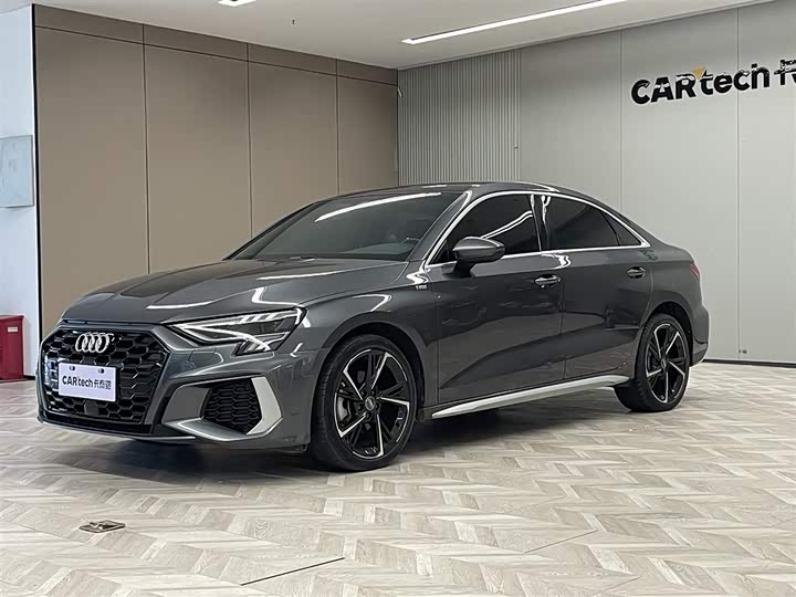 Фото 1 - Audi A3