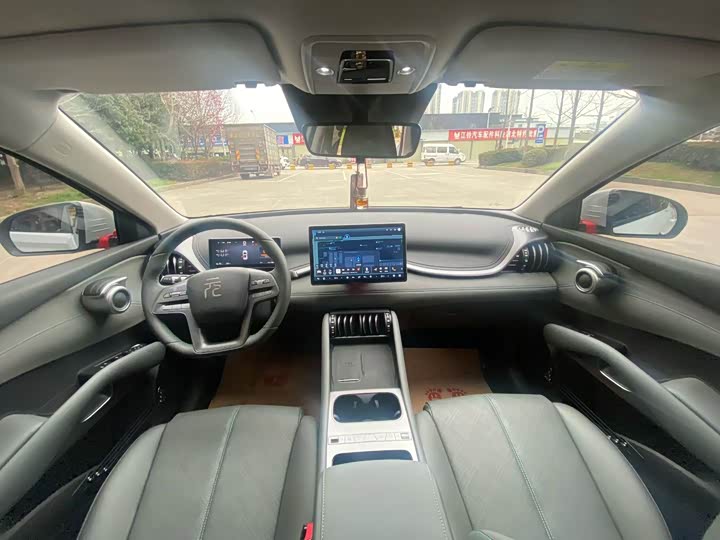 Фото 5 - BYD Yuan Plus