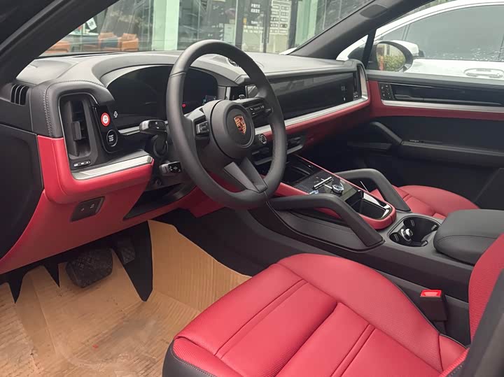 Фото 5 - Porsche Cayenne