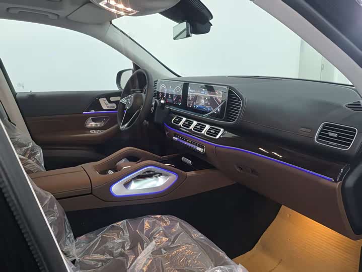 Фото 9 - Mercedes-Benz GLE-Class