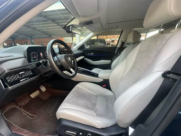 Фото 4 - Honda Accord Hybrid