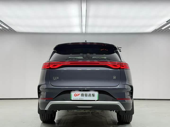 Фото 4 - BYD Tang Hybrid/EV