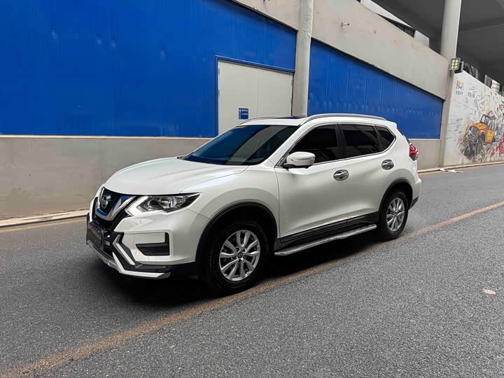 Фото 1 - Nissan X-Trail