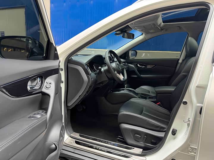 Фото 7 - Nissan X-Trail