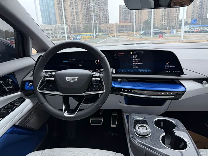 Фото 8 - Cadillac Optiq