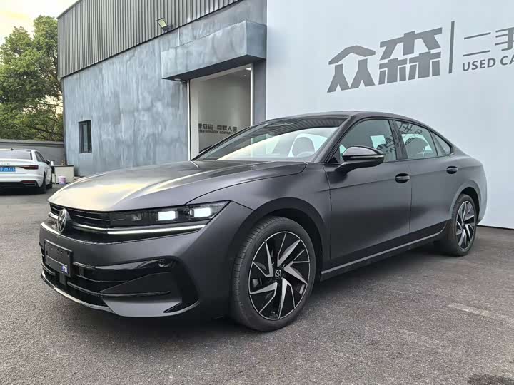 Фото 3 - Volkswagen Magotan