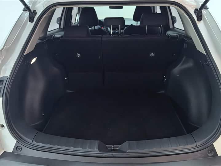 Фото 4 - Toyota Corolla Cross