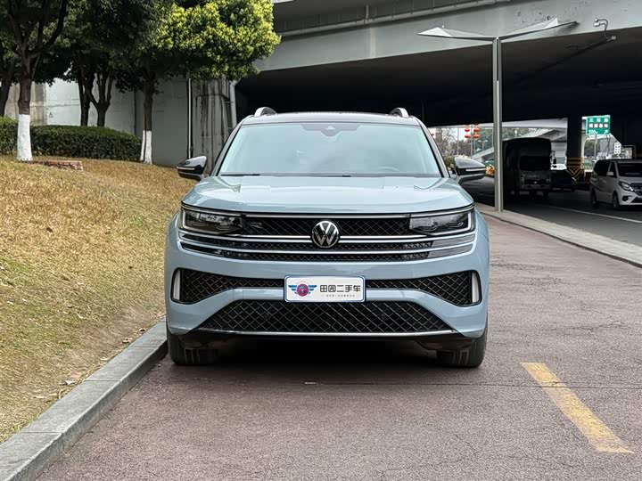 Фото 2 - Volkswagen Tavendor