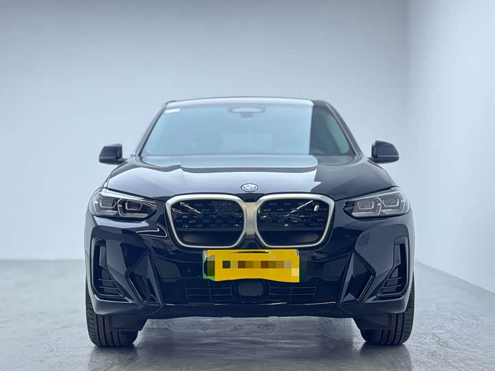Фото 2 - BMW iX3