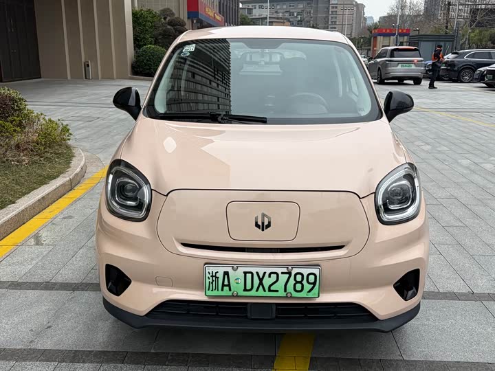 Photo 2 - Leapmotor T03