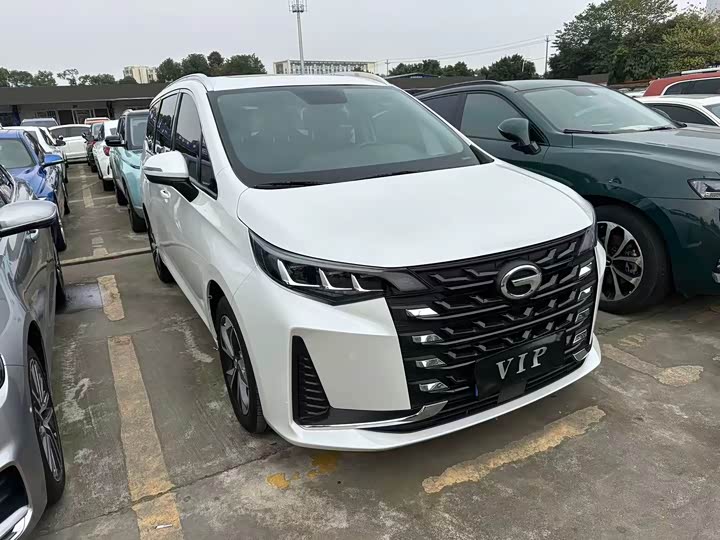 Фото 3 - GAC Trumpchi M6