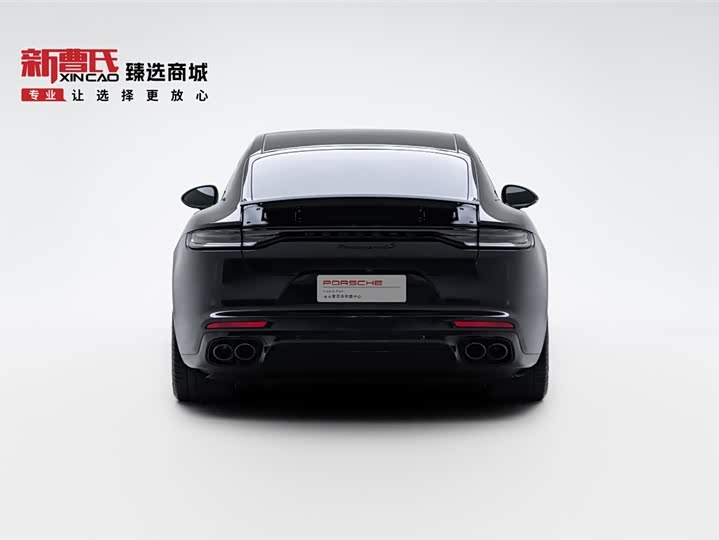 Photo 4 - Porsche Panamera