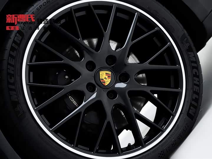 Photo 6 - Porsche Panamera