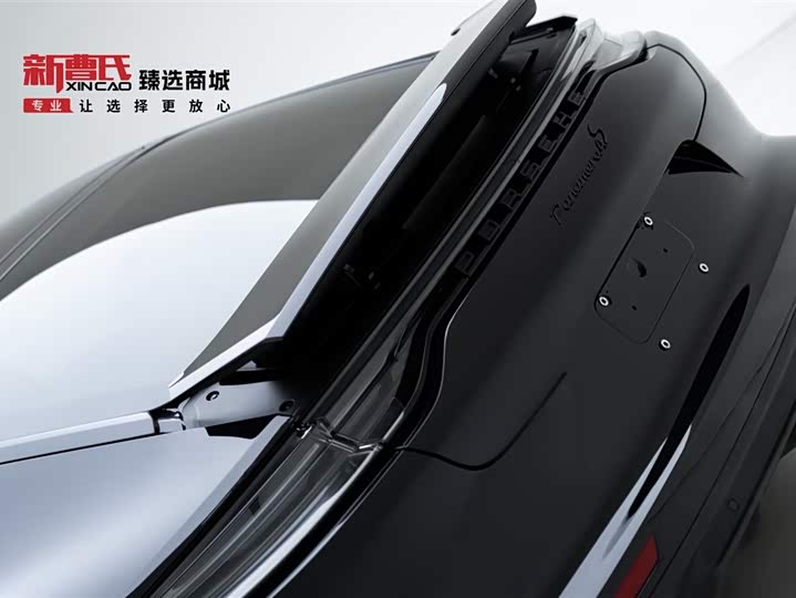 Photo 8 - Porsche Panamera