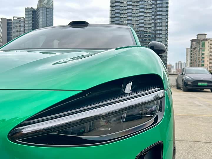 Фото 4 - Xiaomi YU7