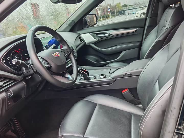 Photo 9 - Cadillac CT5