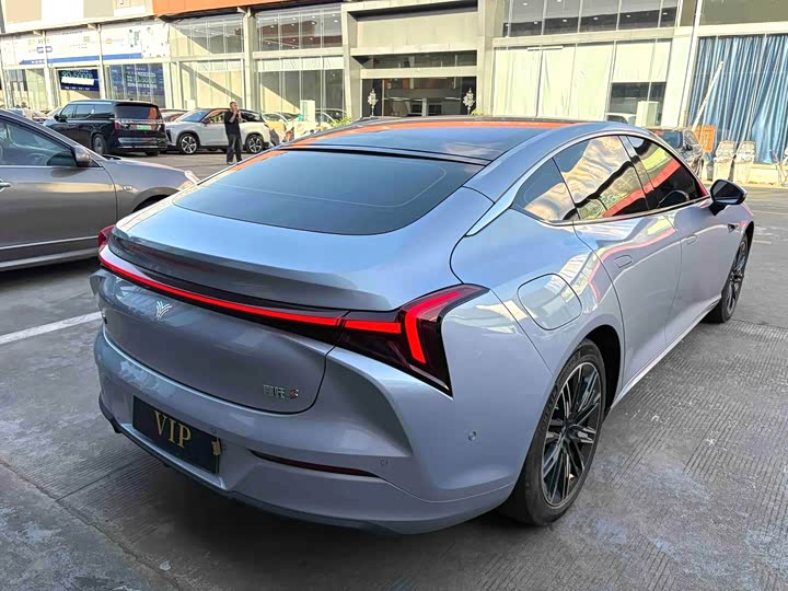 Фото 9 - Hozon S