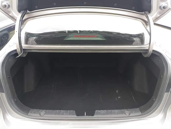 Фото 4 - Changan Eado Plus