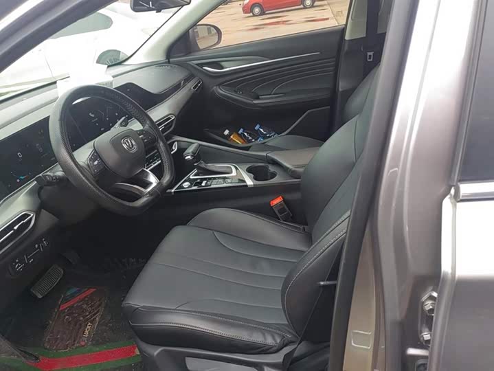 Фото 9 - Changan Eado Plus