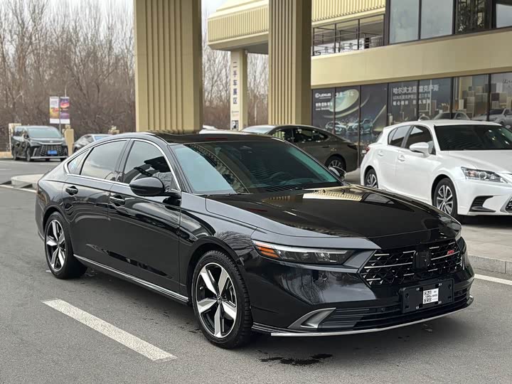 Фото 3 - Honda Accord