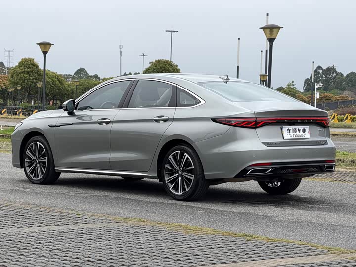 Фото 6 - Chery Arrizo 8 Pro