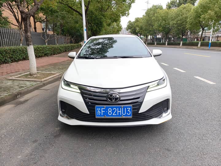 Photo 1 - Toyota Allion