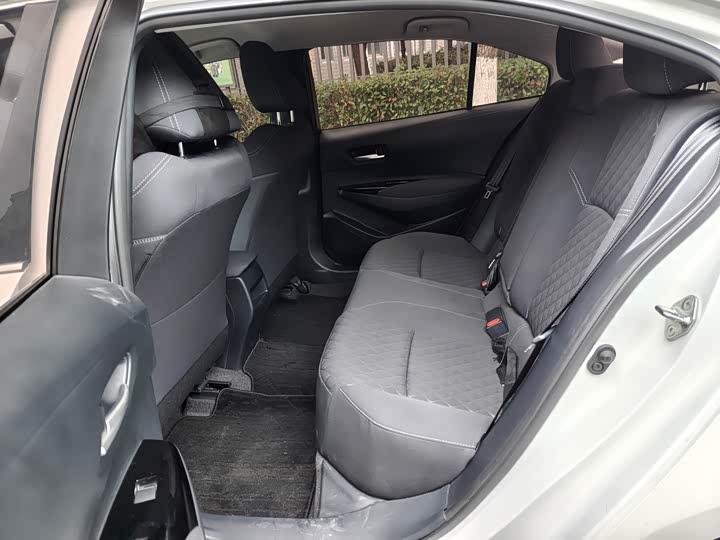 Photo 7 - Toyota Allion