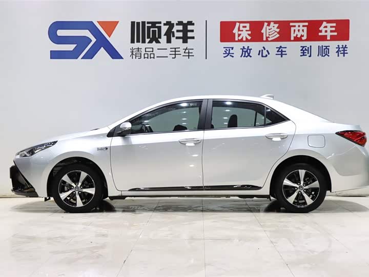 Фото 6 - Toyota Levin Hybrid