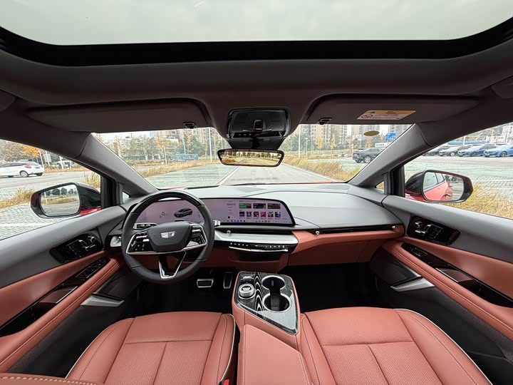 Фото 8 - Cadillac Optiq