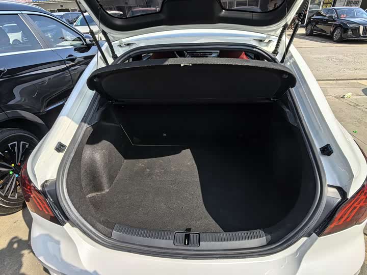 Photo 7 - MG Motor 6