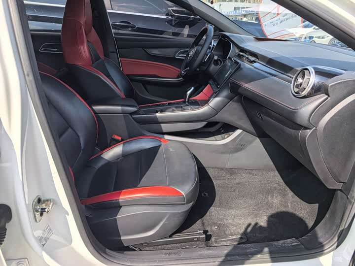 Photo 8 - MG Motor 6