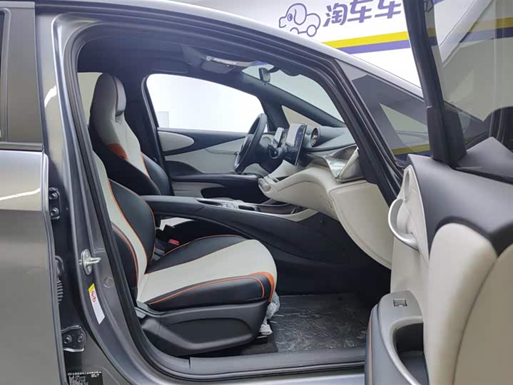 Фото 8 - BYD Dolphin