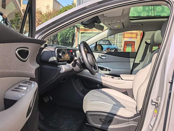 Фото 5 - BYD Sea Lion 05 EV