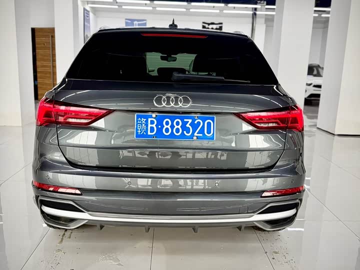 Фото 5 - Audi Q3