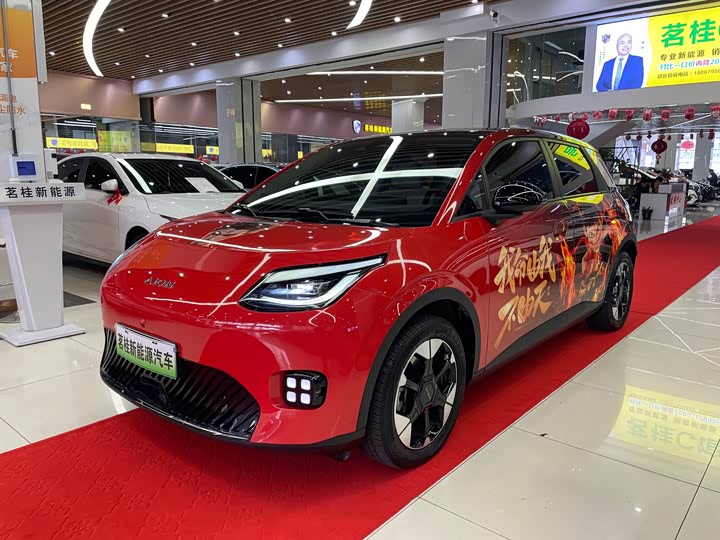 Фото 1 - GAC Aion UT