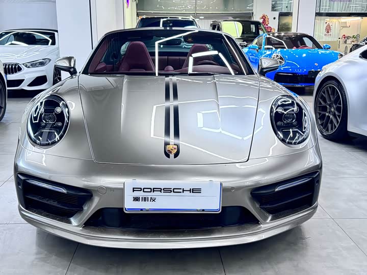 Фото 2 - Porsche 911